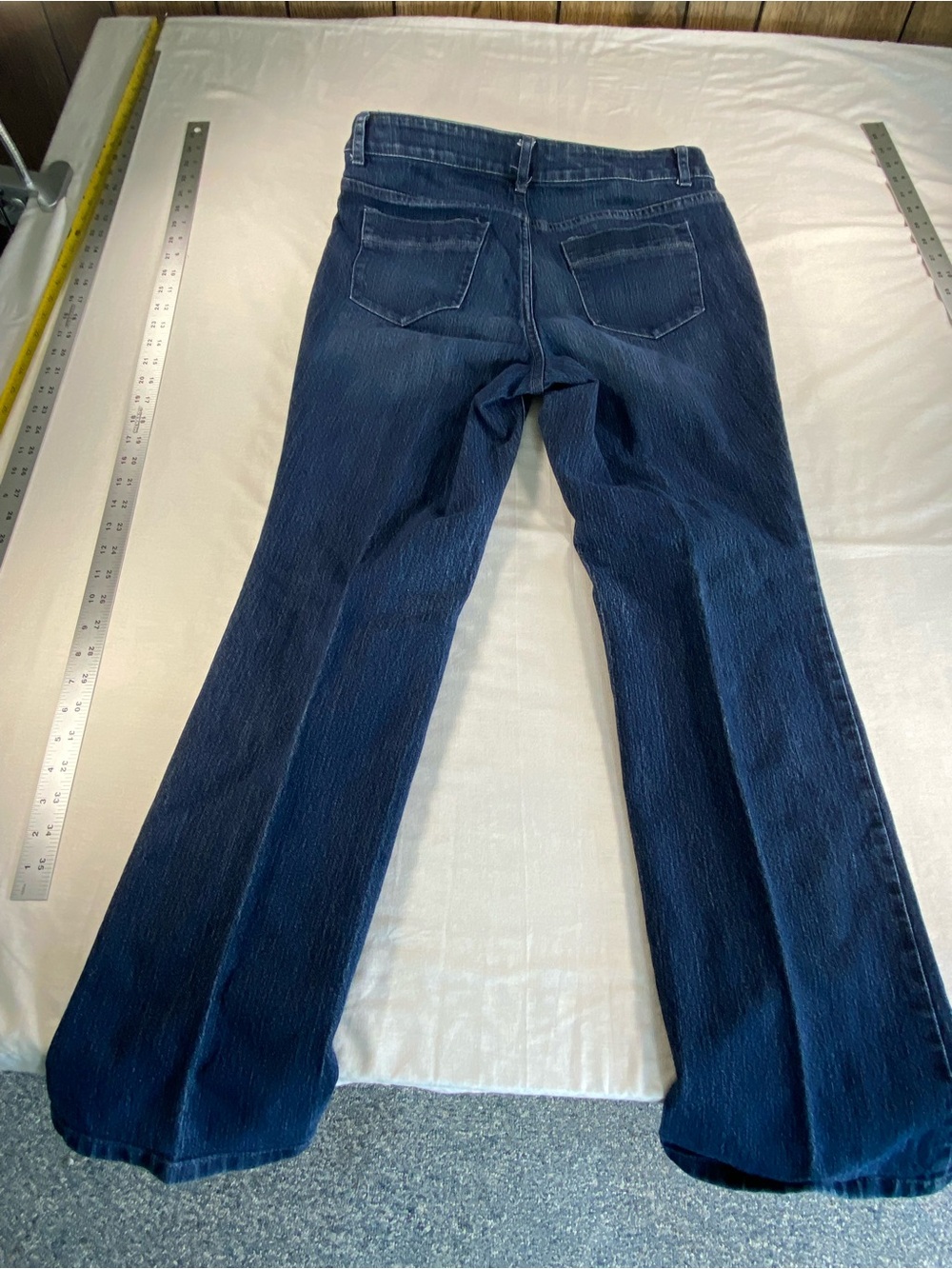Christopher & Banks Women’s Modern Fit sz 10 Boot Cut Denim Blue Jeans - Picture 6 of 7